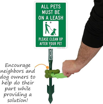 SmartSign Pets Must Be On Leash Clean Up After Pet Yard Sign & Clip-On Dispenser Combo/Kit, 7"x10" Rust-proof Metal Sign with 18-inch Steel Stake, Compact Dispenser Preloaded with a 15 Poop Bags Roll