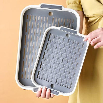 Gigicloud Rabbit Litter Box with Grate, 10.5 x 7.2 Inch Guinea Pig Litter Pan Anti-turnover Pet Toilet Potty Trainer Corner Guinea Pig Training Pan Cage with Toilet Tray For Rabbit Chinchilla Guinea