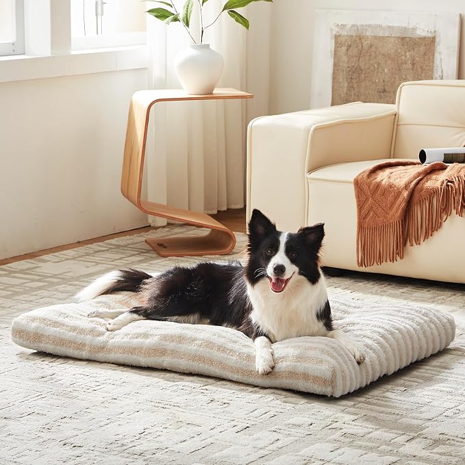 FURTIME Washable XL Dog Bed for Extra Large Dogs, Deluxe Dog Crate Beds | Comfy Fluffy Kennel Pad Anti-Slip Pet Sleeping Mat, Machine Washable Dogs Pillow, 40"x27"x3.5", White