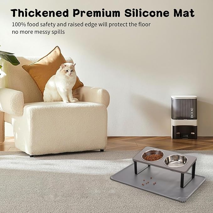 Upgraded Elevated Cat Bowls with Food Mat,15°Tilted Stand Anti Vomiting Raised Cat Dishes for Food and Water,2 Stainless Steel Bowls for Cats and Puppy（Gray）