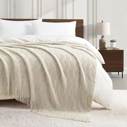 BOURINA Beige Throw Blanket 50x60 Inches Throw Textured Solid Soft Ripple Throws and Blankets for Sofa or Bed Knitted Decorative Bla